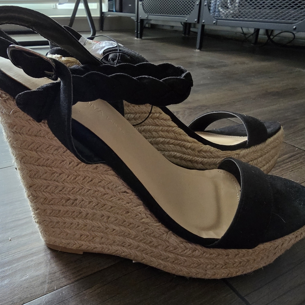 Brand new wedges